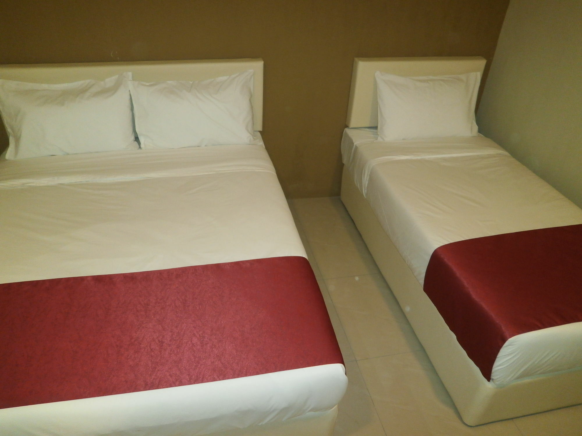 Check Inn Johor Bahru Zewnętrze zdjęcie