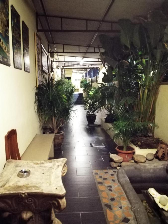 Check Inn Johor Bahru Zewnętrze zdjęcie